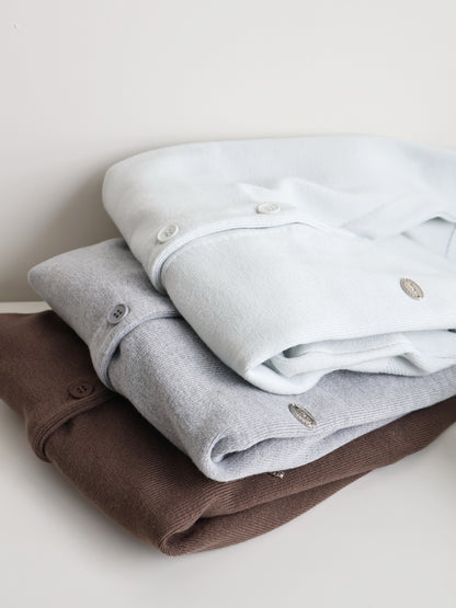 V-neck Silver Plaque Mochi Cardigan(Coffee)