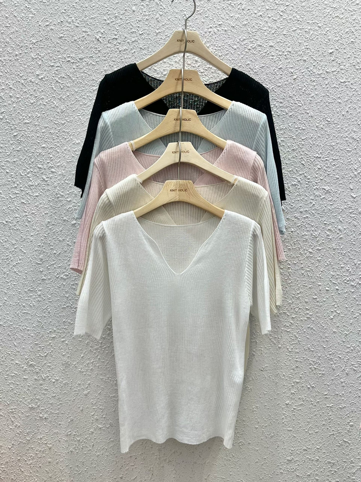 V-Neck Textured Stretch Cooling Knit Top(5 colors)
