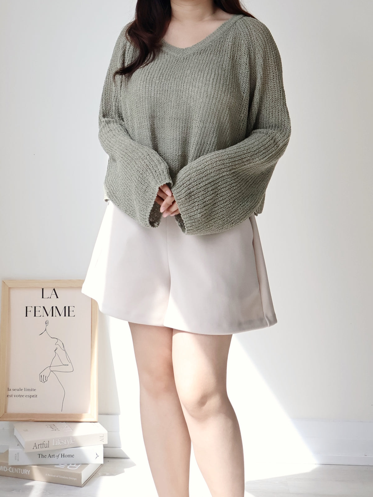 Earth Tone V-Neck Relaxed Knit Top(Matcha)