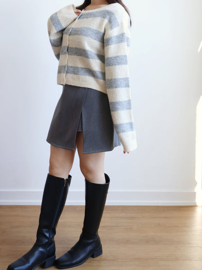 [10% WOOL] Raccoon Striped Cardigan(Light grey)