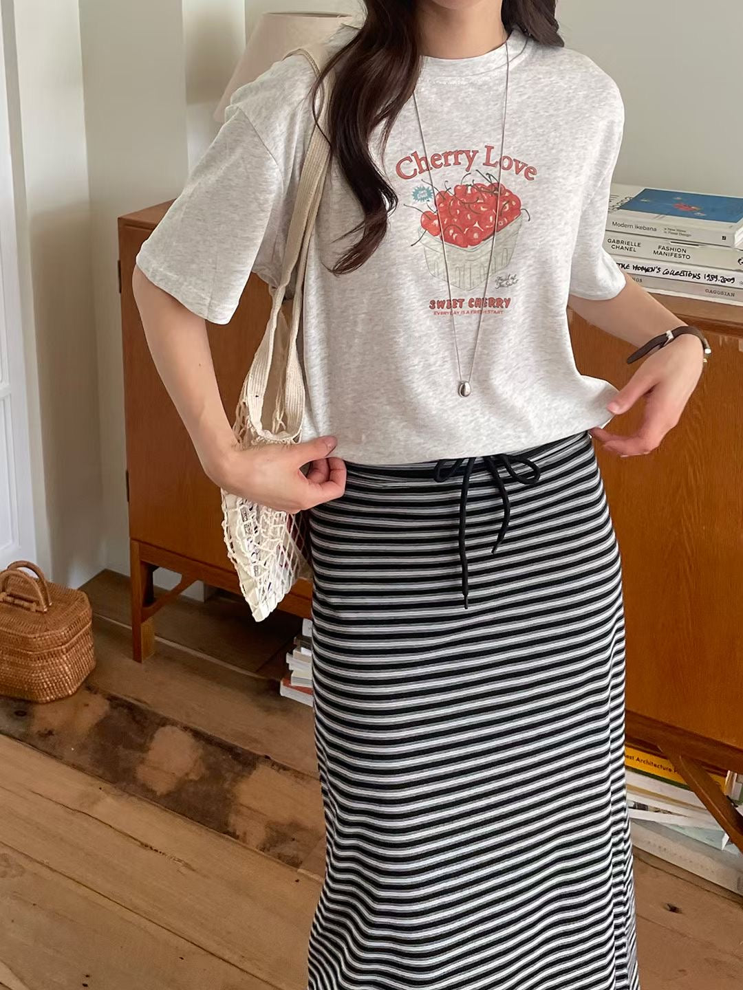 Oversized Cherry Graphic Cotton T-Shirt(3 Colors)
