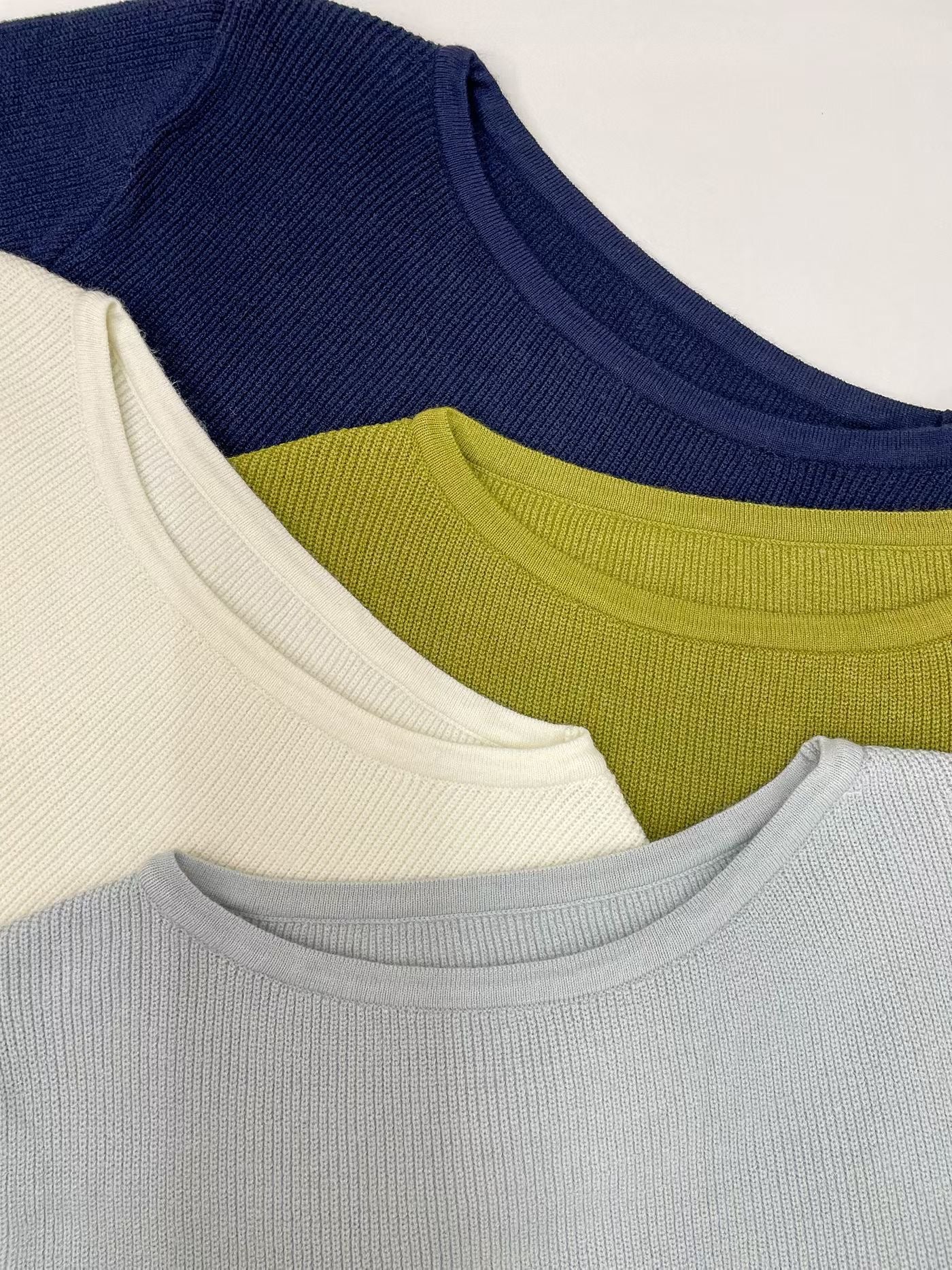 Elegant Boat Neck Open-Back Knit Top(4 colors)