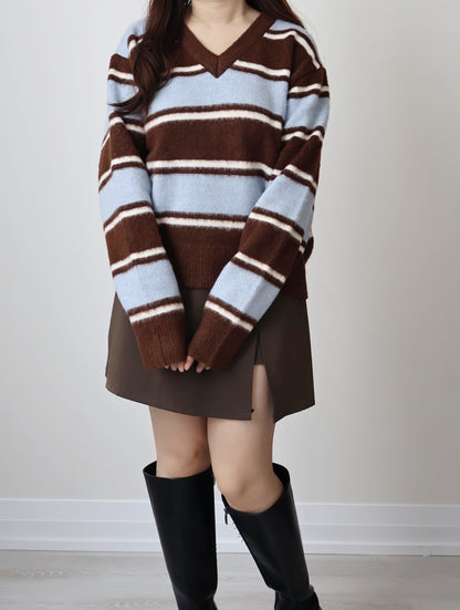 V-neck Retro Striped Sweater(Brown)