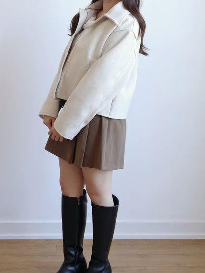 Sleek Zip-up Wool Coat