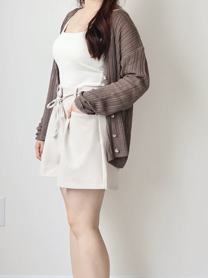 [Pear-Shape Friendly🍐] High-Waist Tailored Shorts with Pockets(Beige)