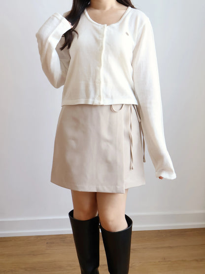 Earth-toned Overlapping Belted Mini Skirt(Beige)