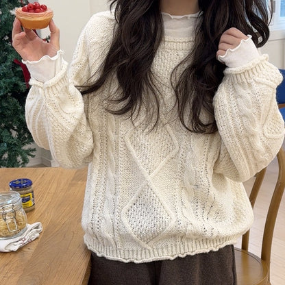 Round Neck Cable Knit Sweater(4 colors)