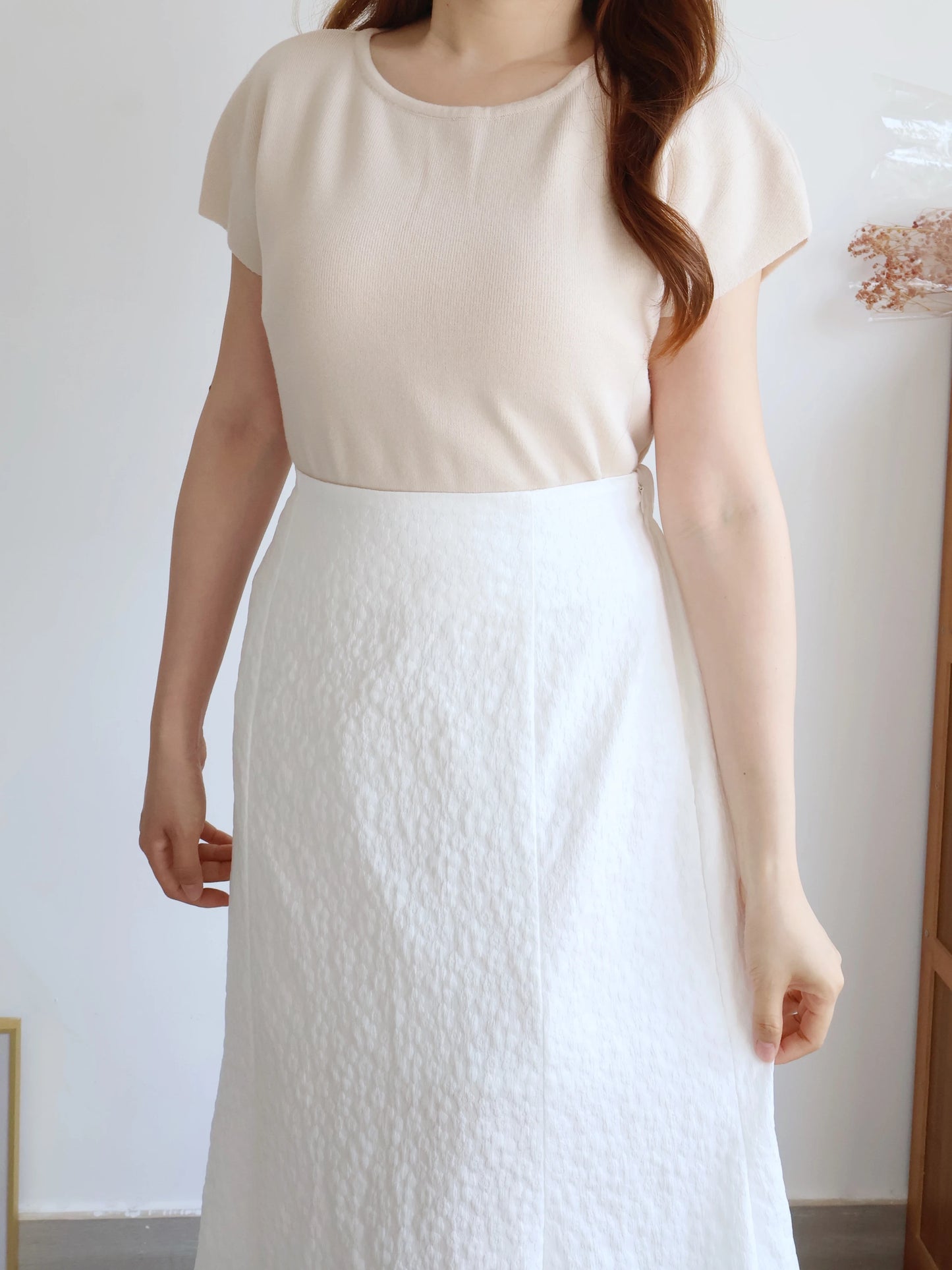 Mochi-Soft Flattering Knit Top(Beige)