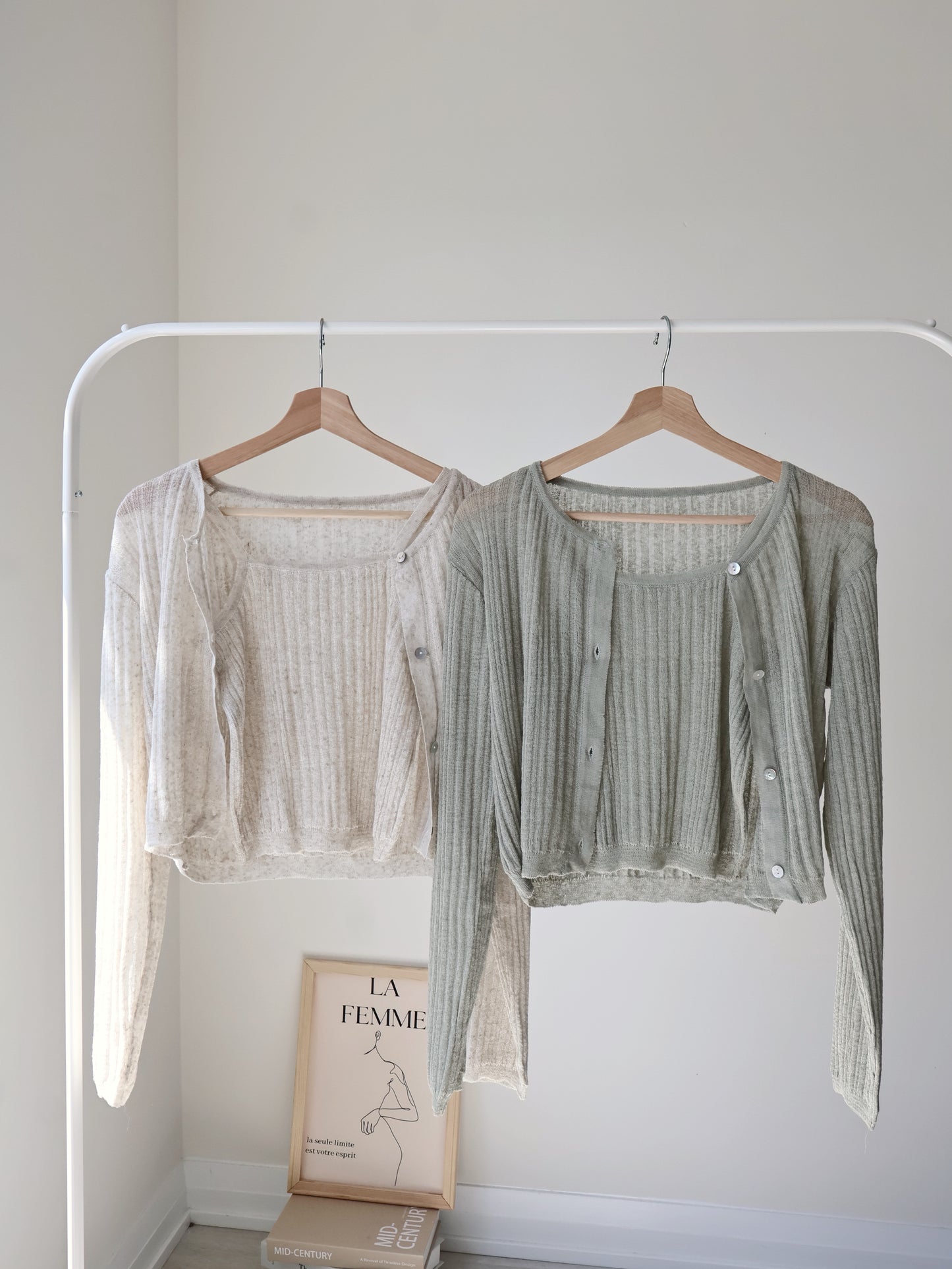 Breezy Cooling Linen Cami + Shell Button Cardigan Set(Oatmeal beige)