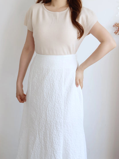 Mochi-Soft Flattering Knit Top(Beige)