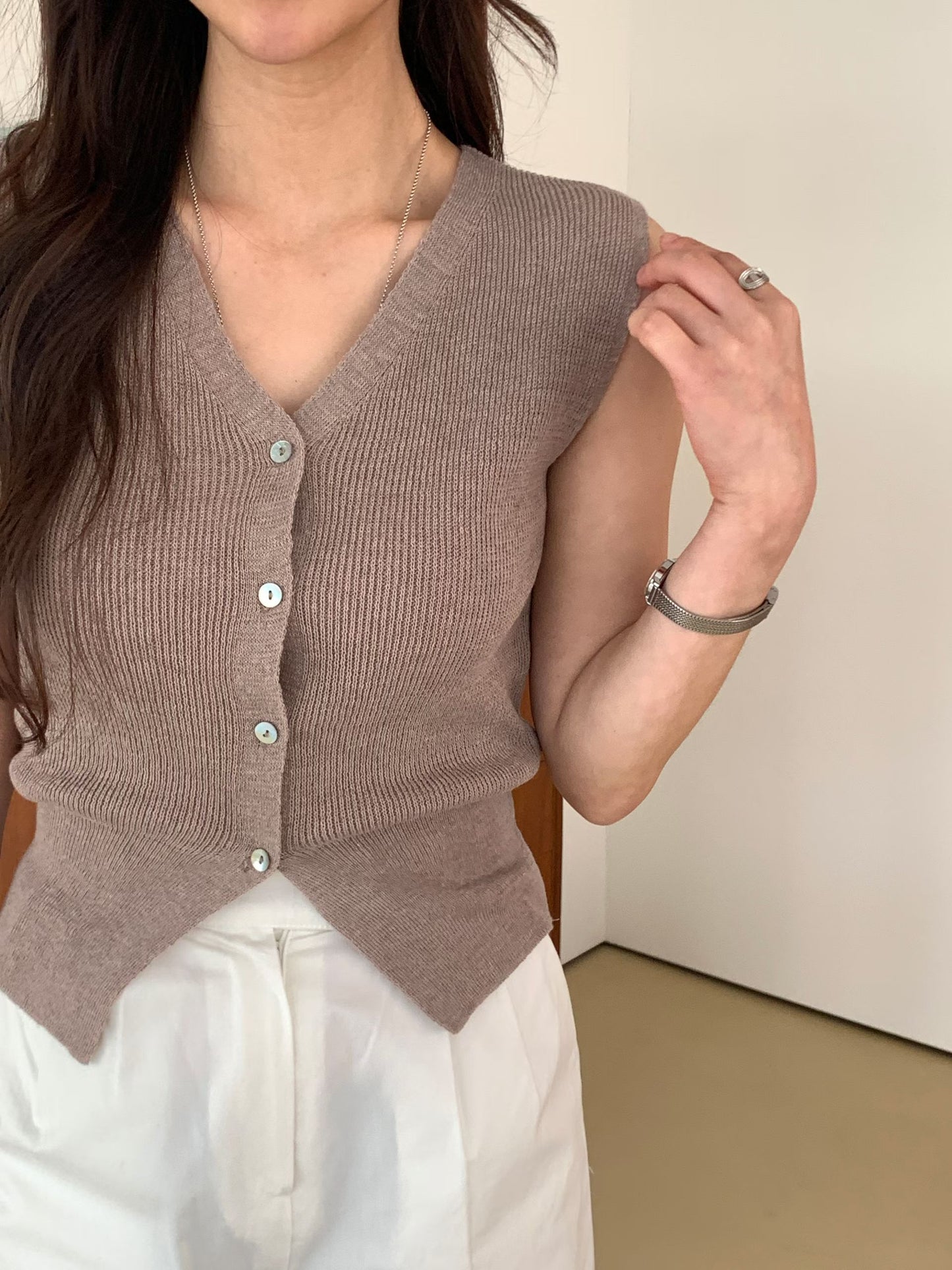 V-Neck Button-Front Knit Tank Top(4 colors)