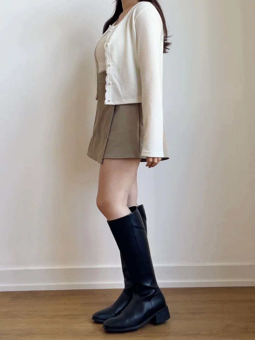 Elegant Pearl Button Lace Trim Two-Piece Set(Ivory)