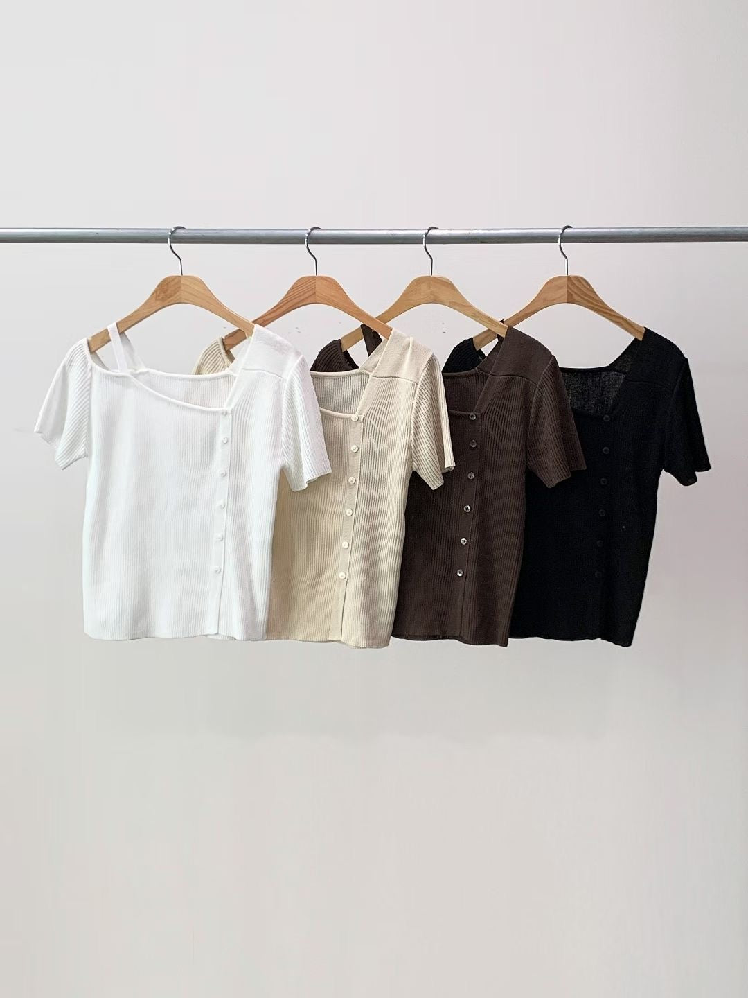 Asymmetric Button-Front One-Shoulder Knit Top(4 Colors)