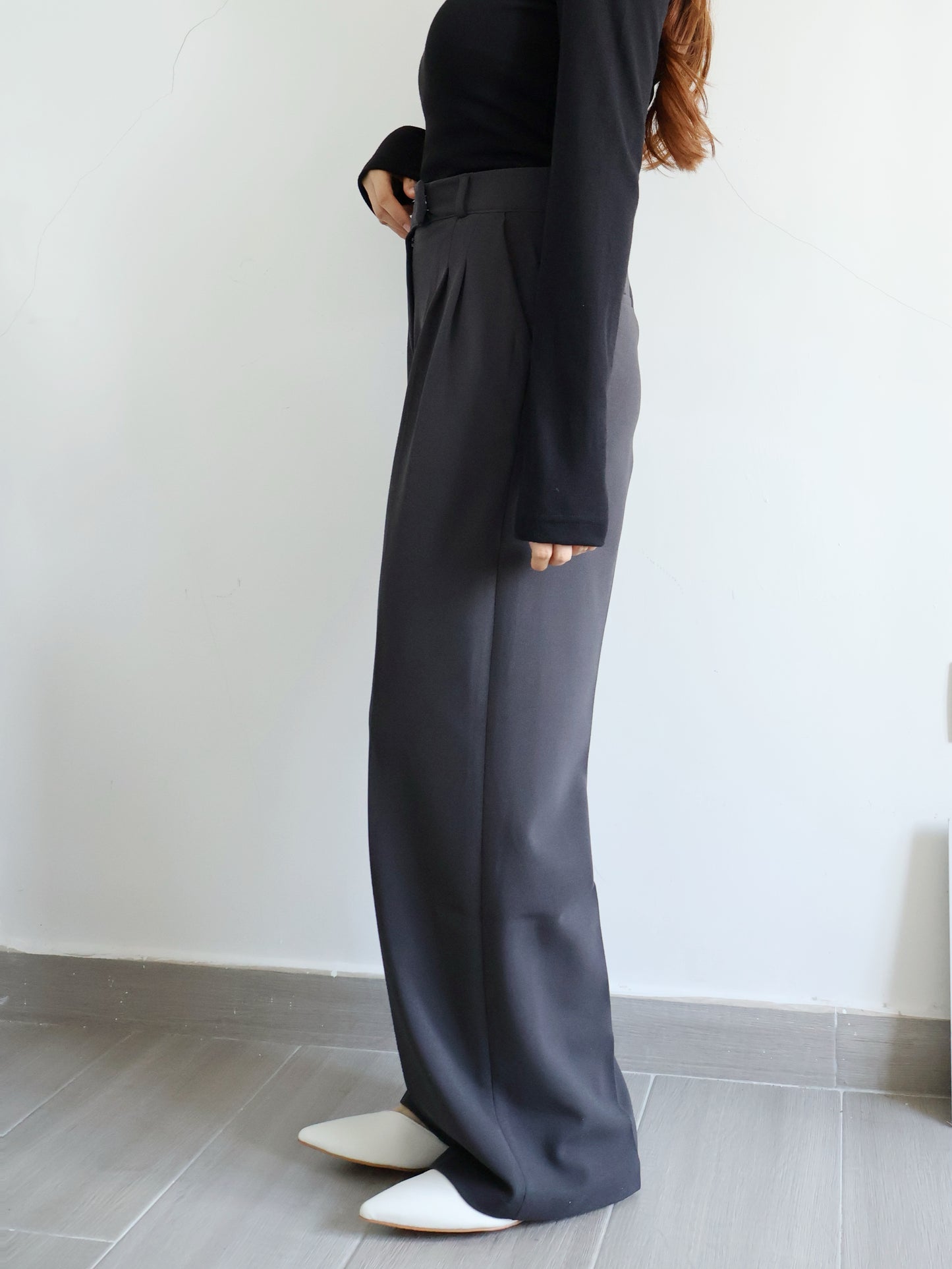 [Best Seller🏅] Wrinkle-free Fabric Pleated Straight Leg Trousers(Charcoal)