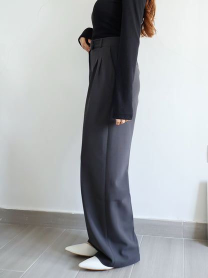 [Best Seller🏅] Wrinkle-free Fabric Pleated Straight Leg Trousers(Charcoal)