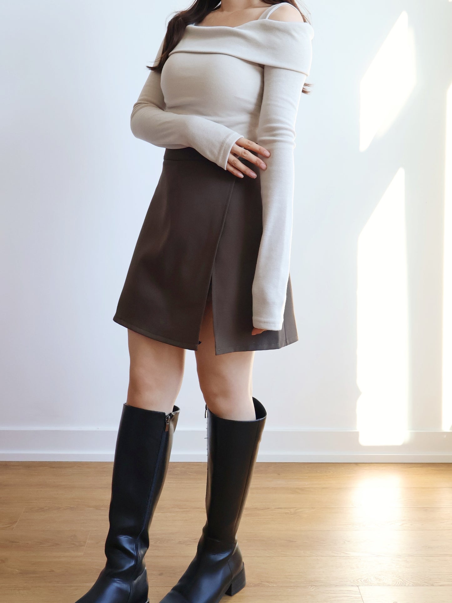 Sleek High Waist Zip Up Split Mini Skirts(Brown)