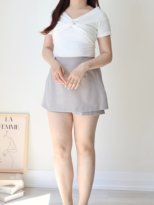 2-Way Cooling Twisted Silky High-Stretch Top(Ivory)