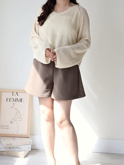 Earth Tone V-Neck Relaxed Knit Top(Cream)