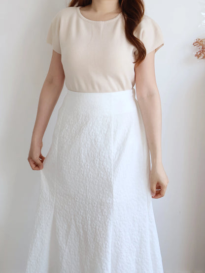 Mochi-Soft Flattering Knit Top(Beige)