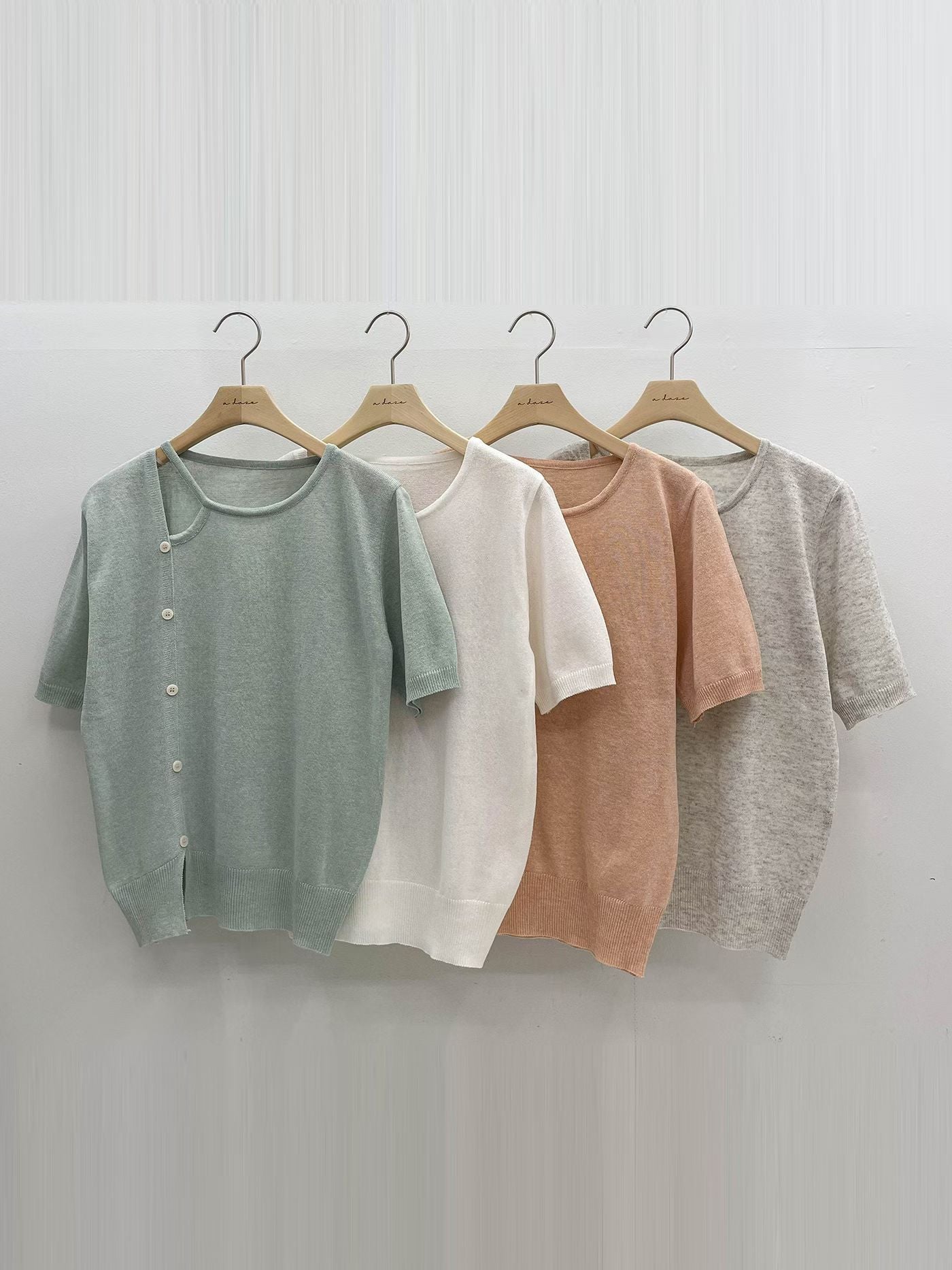 Elegant Eyelet Buttoned Linen Knit Top(4 Colors)
